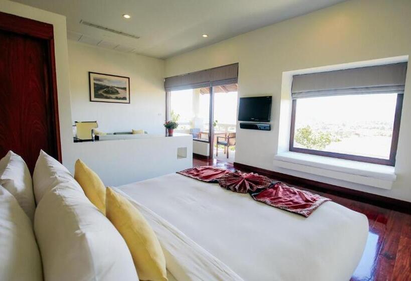 חדר משפחתי דלוקס, Luang Prabang View