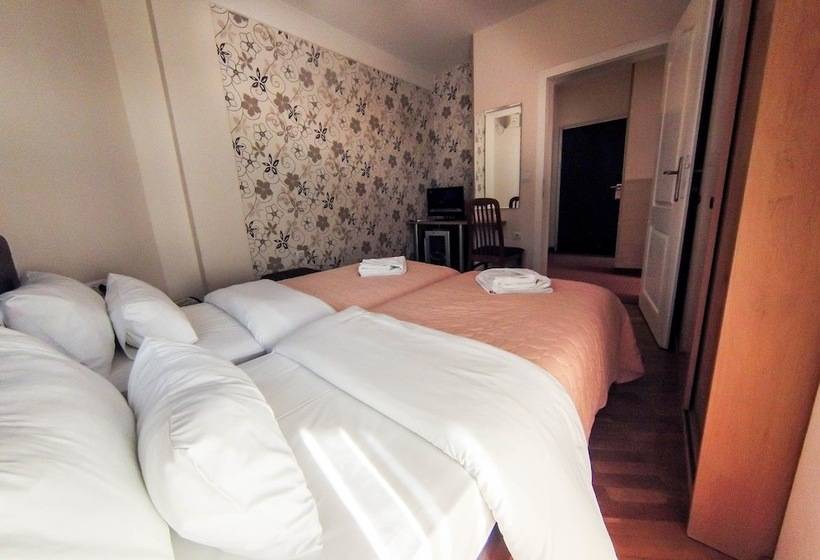 سوییت خانوادگی, Orange Inn