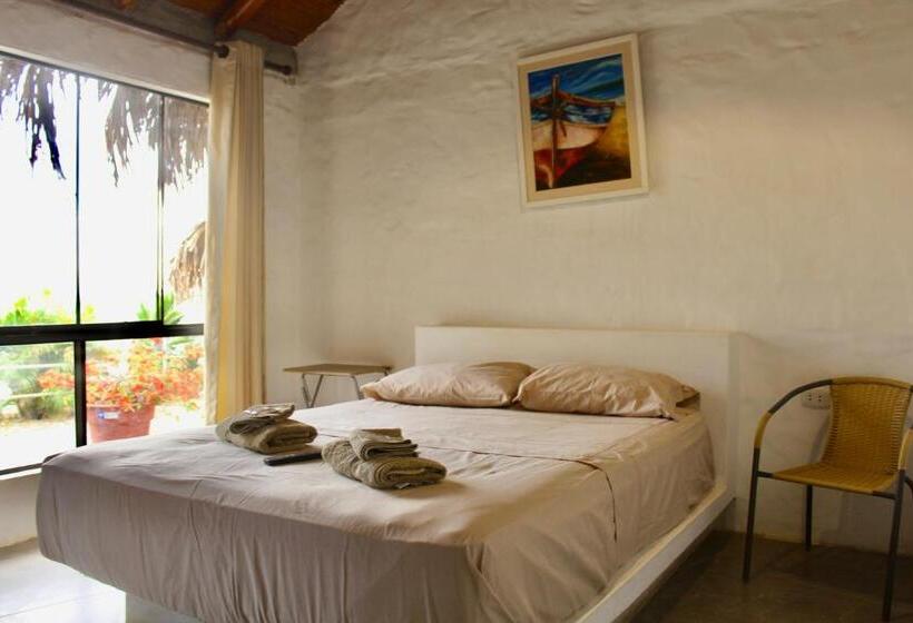 Номер Стандарт Вид на Море с Балконом, Marina Bungalows