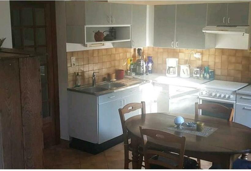 Четырехместный Номер Стандарт, Maison D Hote  Chez Marie  Sur Paimpont