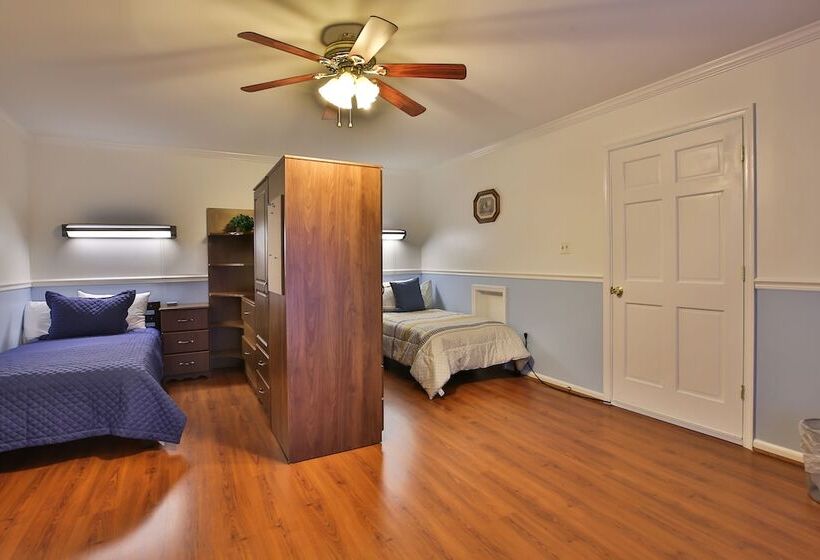 Номер Стандарт, Purcellville Home