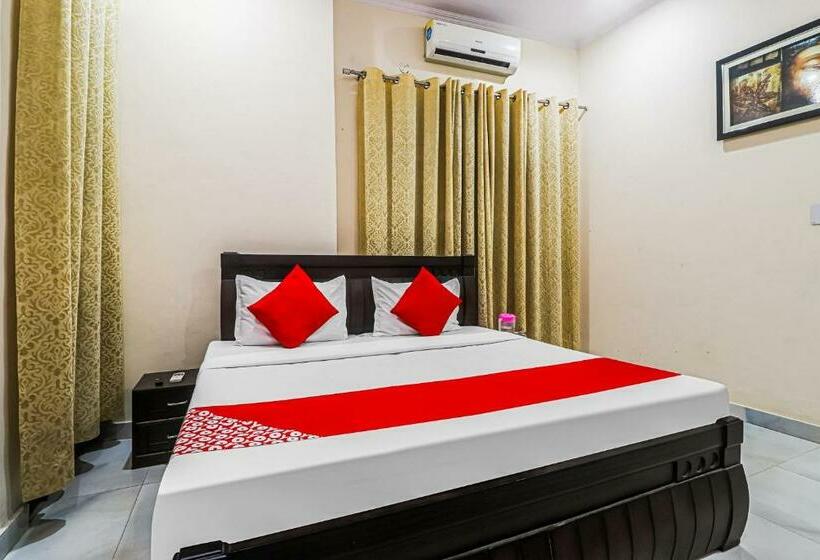 اتاق کلاسیک سه تخته, Oyo 84179 Townhouse