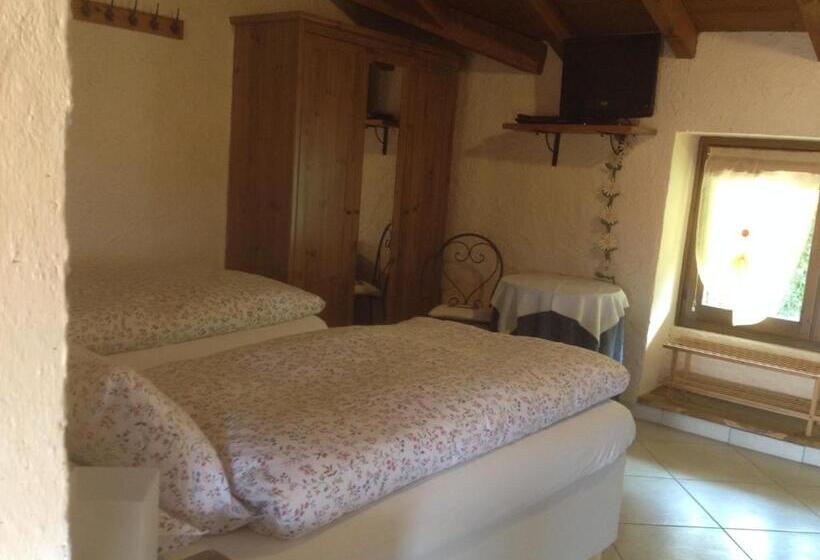 Quarto Economy, La Tana Del Ghiro