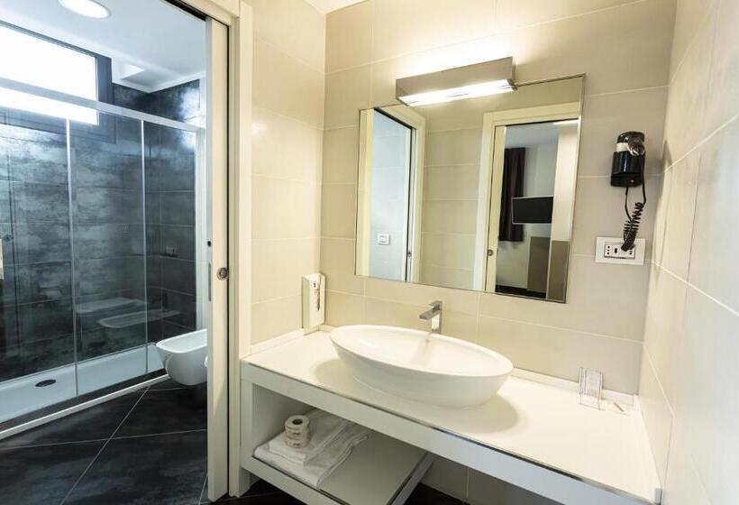آپارتمان 1 خوابه, 57 Reshotel Orio