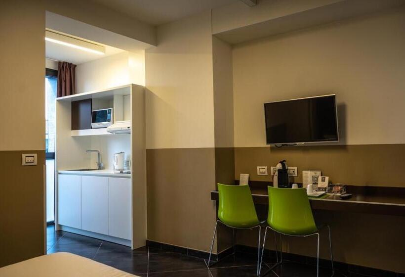 اتاق استاندارد یک نفره, 57 Reshotel Orio