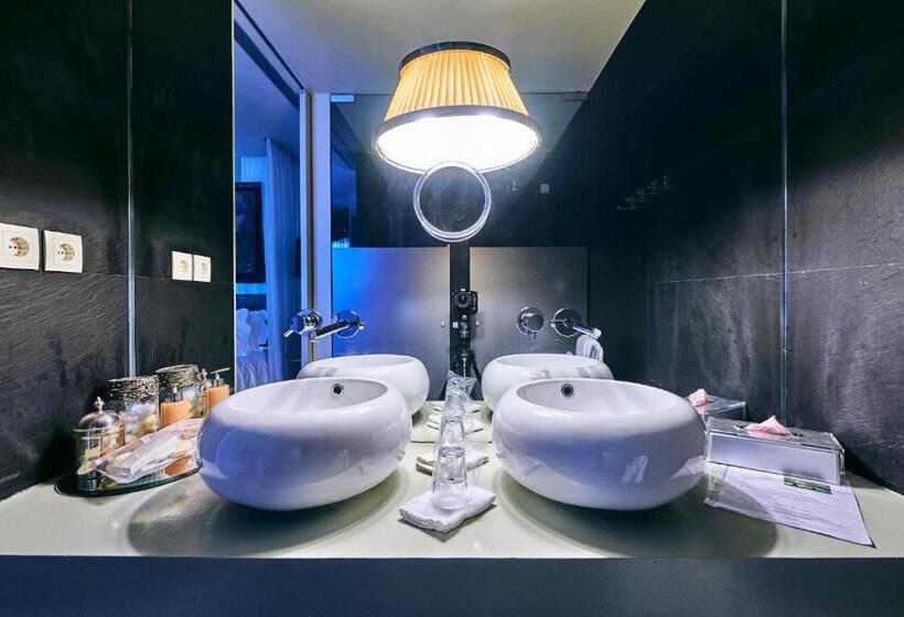 Люкс Повышенной Комфортности, Carmo S Boutique Hotel   Small Luxury Hotels Of The World