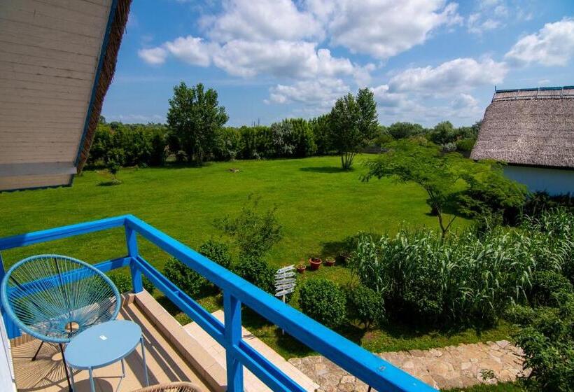 Номер Deluxe с Балконом, Cherhana Resort