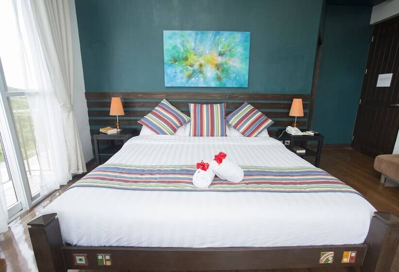اتاق لوکس, Soffia Boracay
