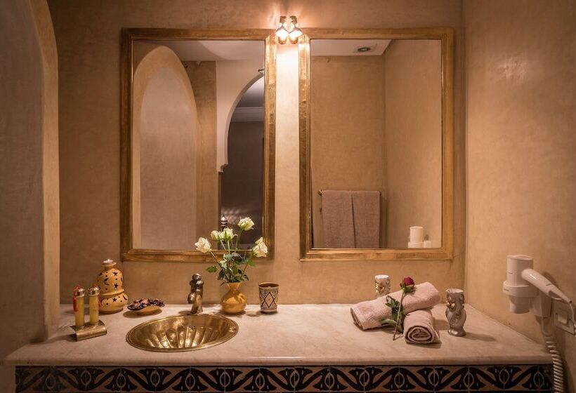 اتاق سوپریور, Riad Dar Attika