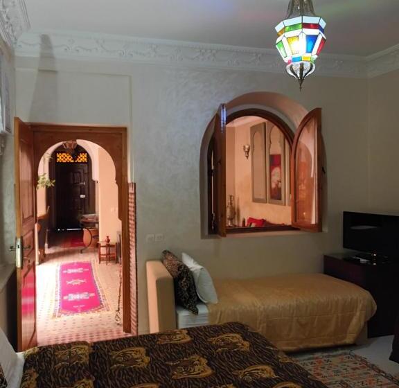 سوییت, Riad Dar Attika