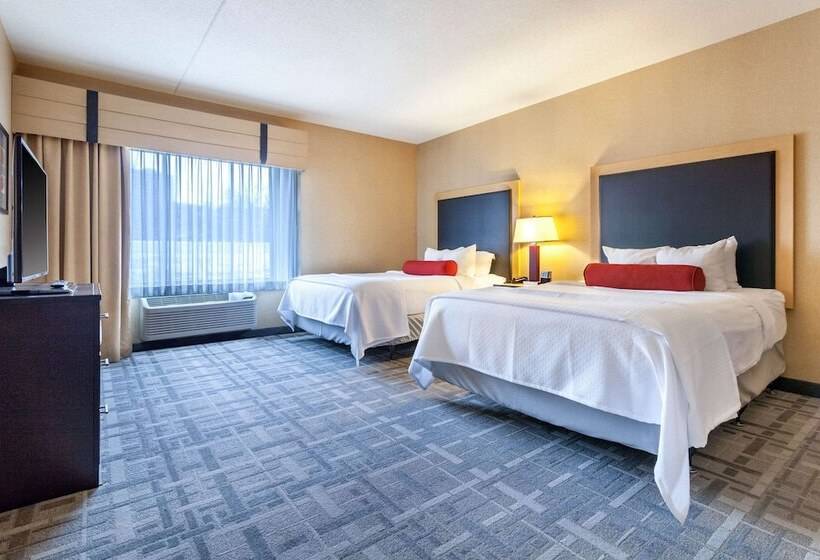 Engelliler için Süit, Cambria Hotel Pittsburgh   Downtown