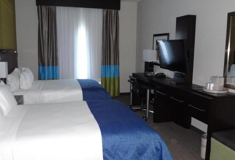 Номер Стандарт Адаптированный для Инвалидов, Holiday Inn Express Hotel & Suites El Reno By Ihg