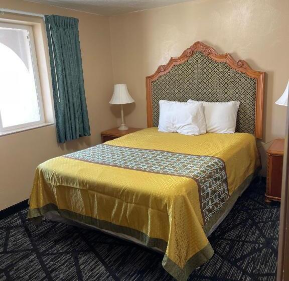 Люкс, Riverton Inn & Suites