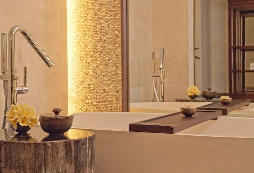 Люкс Вид на Море, Intercontinental Bali Sanur Resort, An Ihg