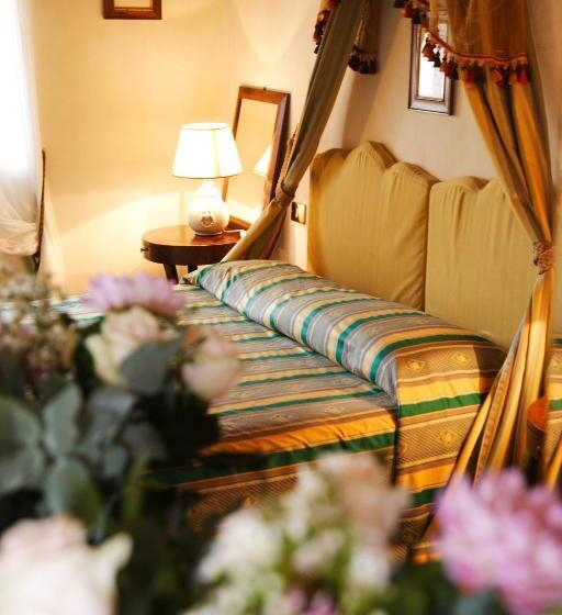 Классический Номер, Castello Di Spaltenna Exclusive Resort & Spa