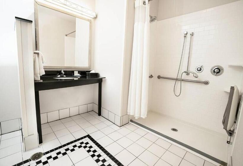 Номер Стандарт, Fairfield Inn & Suites By Marriott Kearney