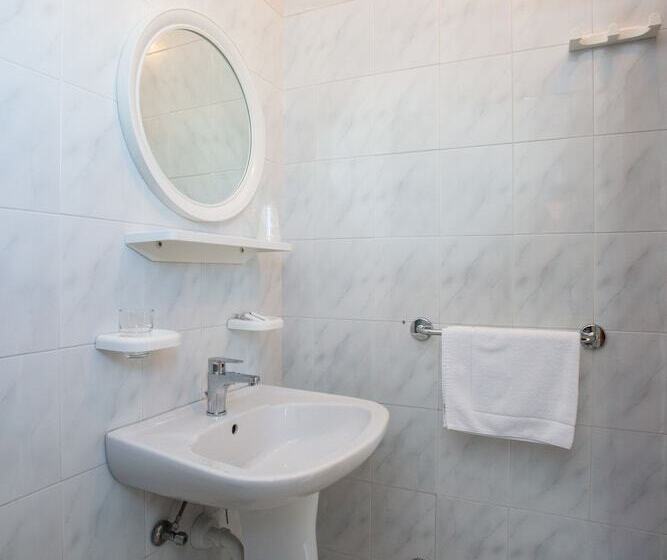 Номер Стандарт, Grazia Riccione
