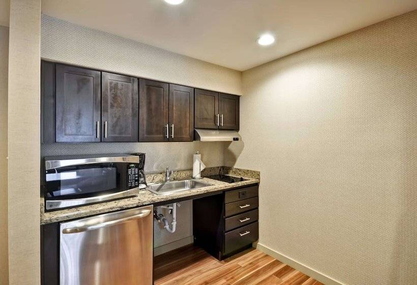 Люкс Кровать Кинг, Homewood Suites By Hilton Southington, Ct