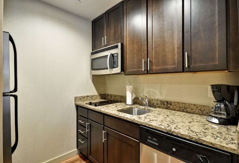Люкс, Homewood Suites By Hilton Southington, Ct