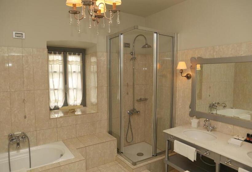 Люкс с Бассейном, Micra Anglia Boutique Hotel & Spa