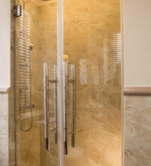 Семейный Номер Superior, Micra Anglia Boutique Hotel & Spa