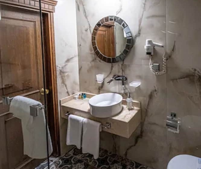 Номер Стандарт Трехместный, Assos Kervansaray Hotel   Special Class