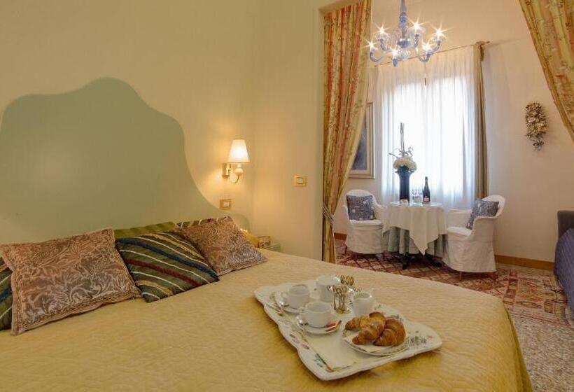اتاق سوپریور, Ca' Della Corte