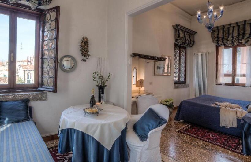 اتاق سوپریور, Ca' Della Corte