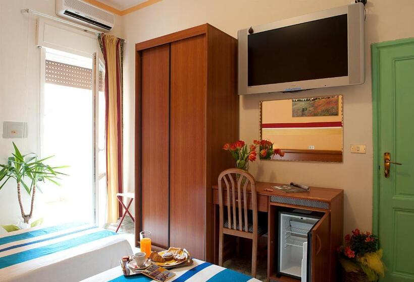 Quarto Triplo Standart, Dolly