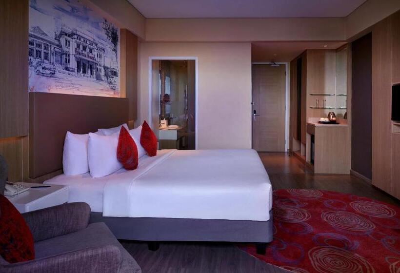 Quarto Deluxe Vista Piscina, Grand Mercure Bandung Setiabudi