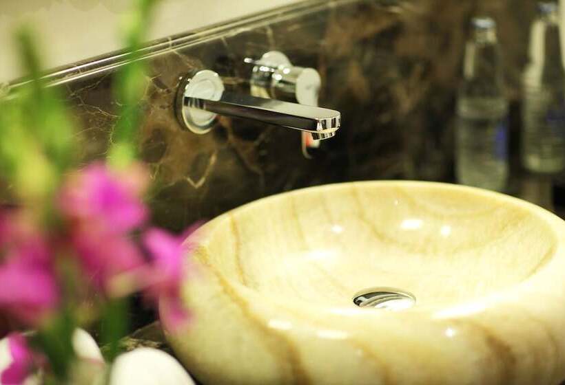 Люкс Премиум, Kejora Suites