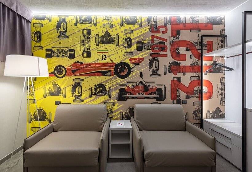 Четырехместный Номер Deluxe, Maranello Village