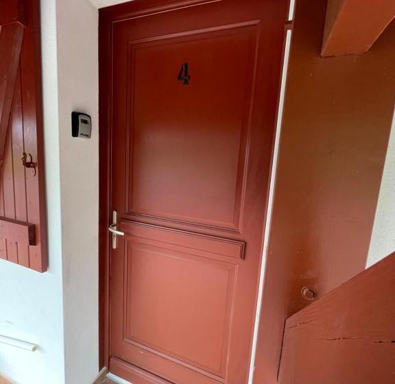 Номер Стандарт, Chambres Zazpiak