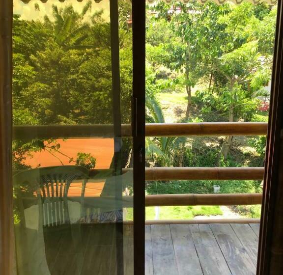 标准间带阳台, Hostal Fara