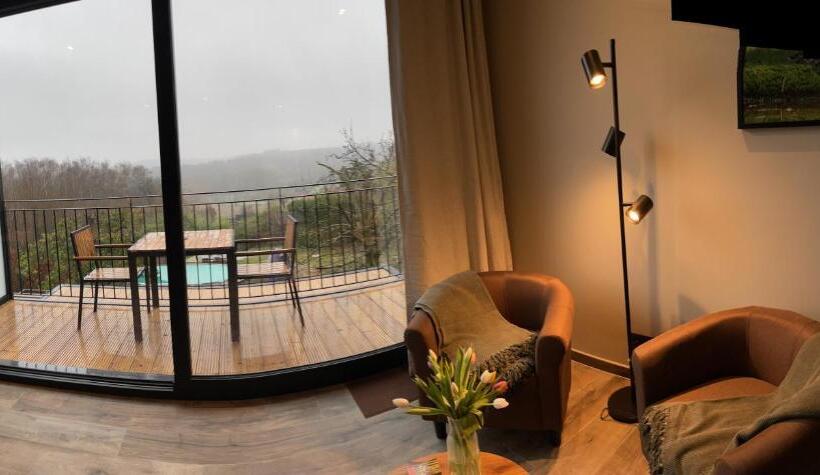 Номер Стандарт с Террасой, Hallerbos B&b In Bluebell Forest
