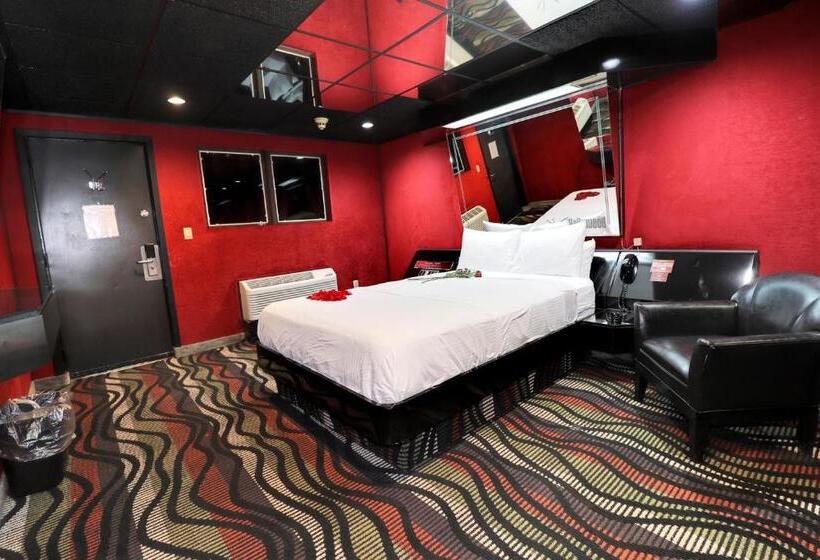 Escritório Deluxe, Hollywood Motel