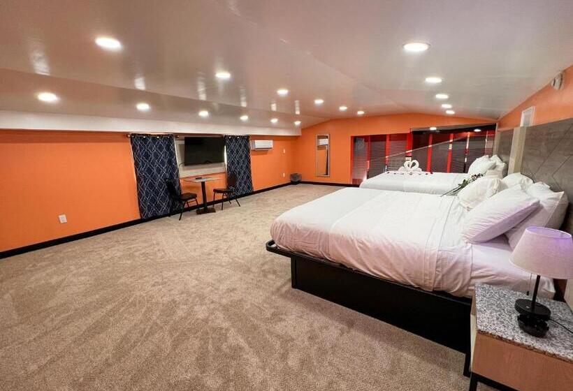 Апартаменты Пентхаус 1 Спальня, Hollywood Motel