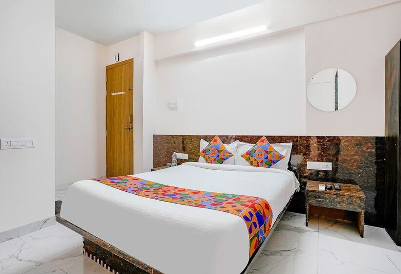 اتاق لوکس, Fabhotel Wakad Villa   Nr Amar Business Zone