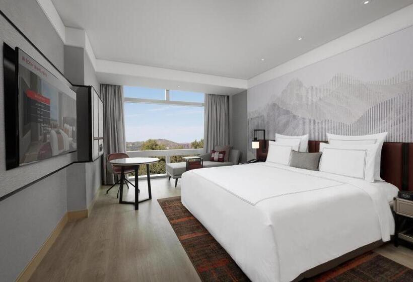 Quarto Premium, Swissôtel Clark Philippines