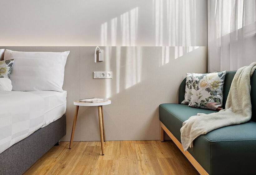Номер Стандарт, Hey Lou Hotel Karlsruhe Messe