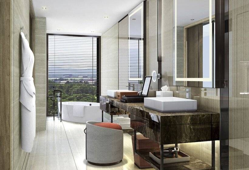 스위트, Swissôtel Clark Philippines