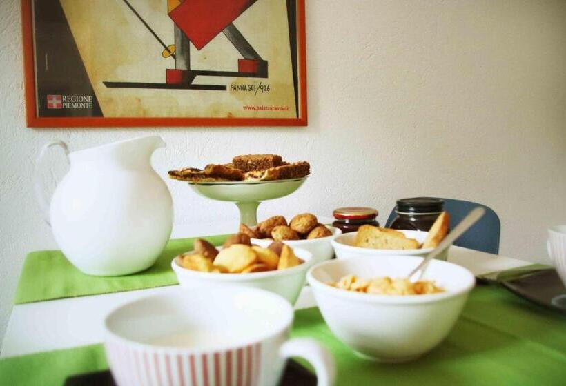 スタンダードルーム, La Casa In Collina