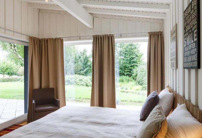 Quarto Estandar Vista Jardim, Le Coup De Coeur De Marie   Chambres D Hôtes