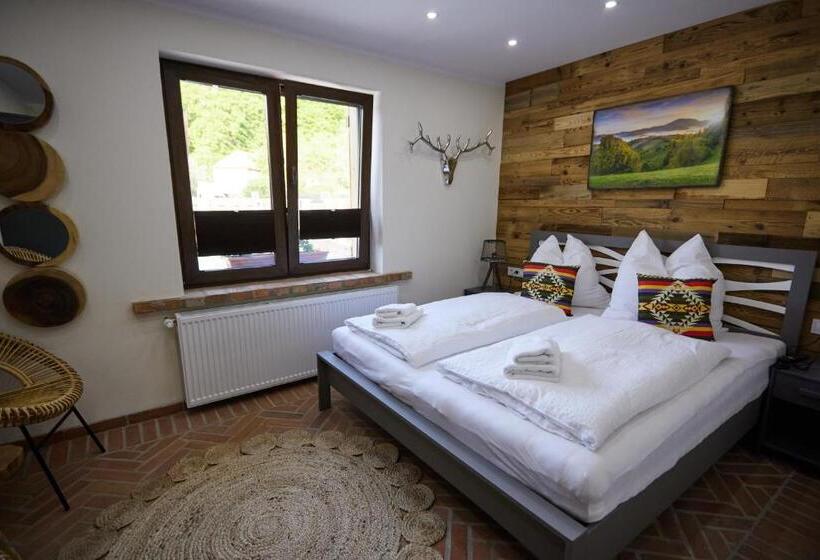 Номер Стандарт, Complex Butoaiele Transilvaniei   Cazare & Spa   Natura   Relaxare