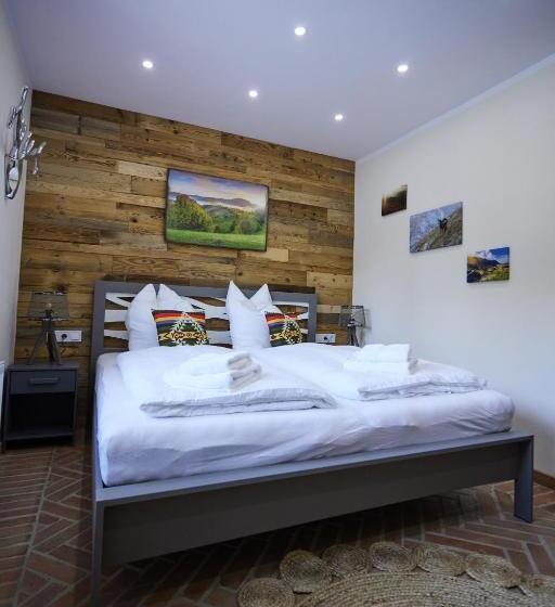 اتاق استاندارد, Complex Butoaiele Transilvaniei   Cazare & Spa   Natura   Relaxare