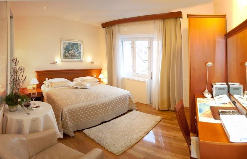 Номер Superior, Royal Suites