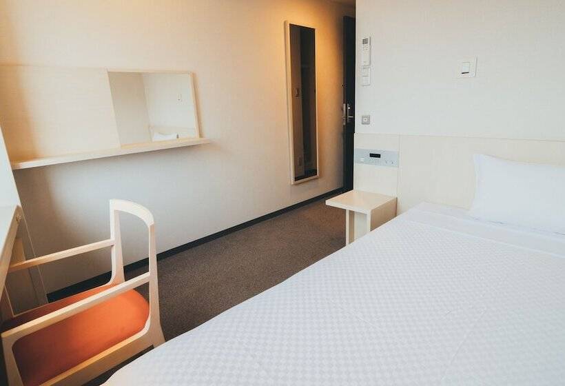 Номер Стандарт, Quintessa Hotel Kokura Comic & Books
