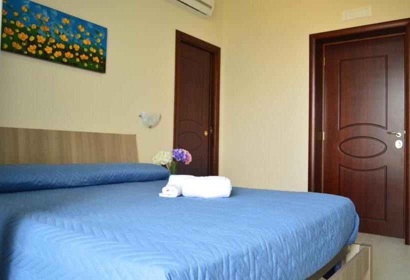 Quarto Deluxe, B&b Riviera Azzurra