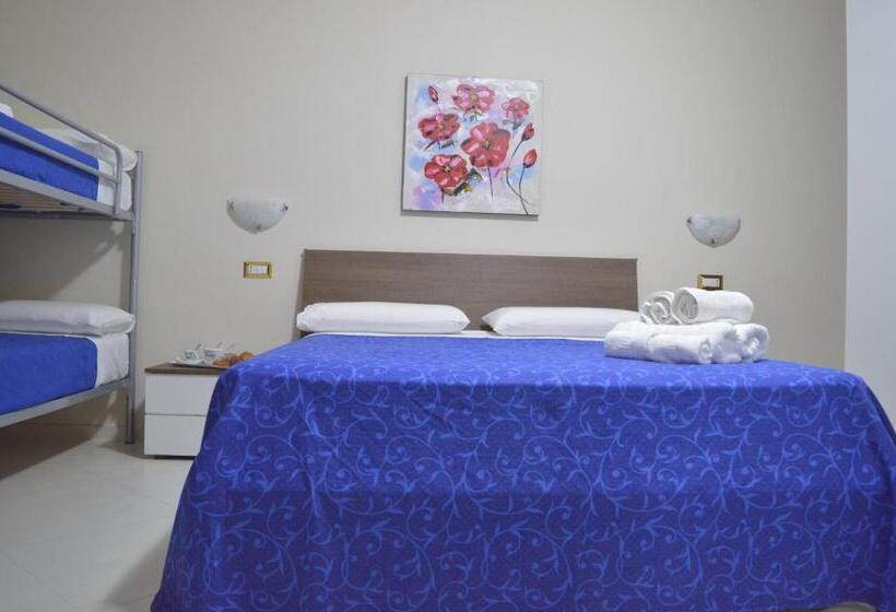 Quarto Quádruplo Estandar, B&b Riviera Azzurra