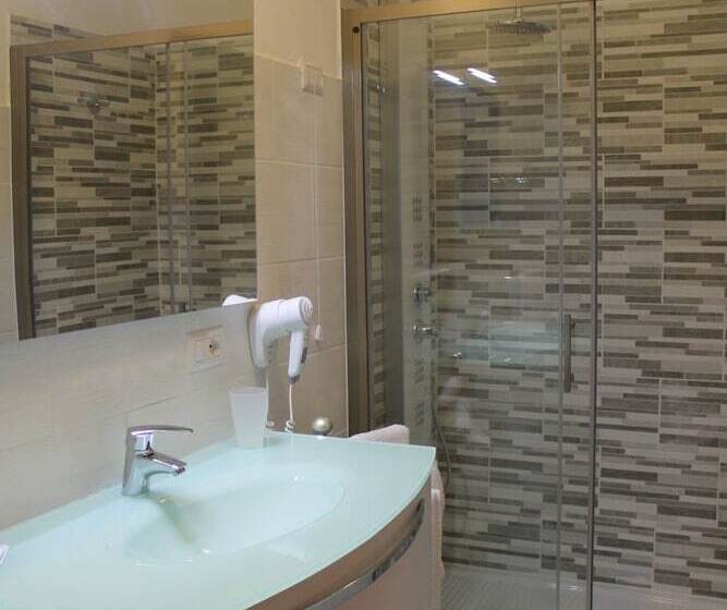 חדר סטנדרט יחיד, Albergo Paradiso